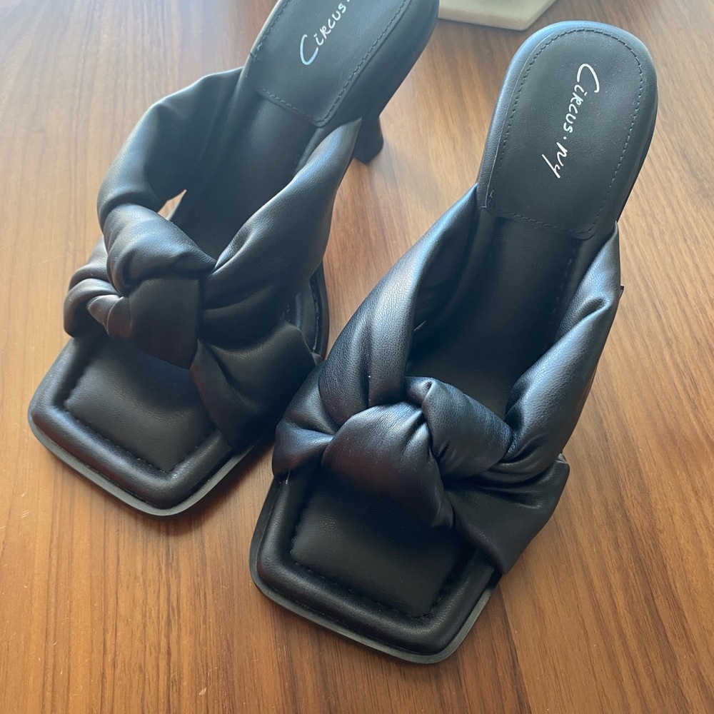 Circus NY by Sam Edelman Sim Sandal